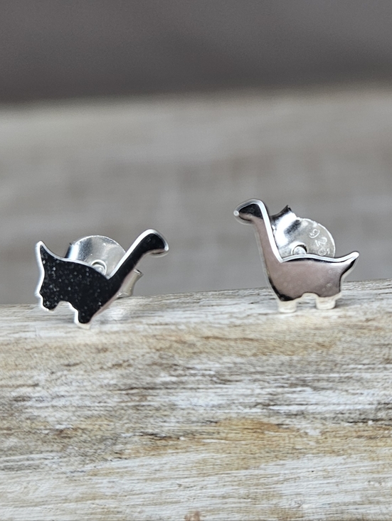 925 Sterling Silver Jewelry - Dainty Sterling Silver Tiny Dinosaur Stud Earrings NWT 925 Cute Minimalist